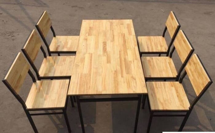 Mở quán nhậu cần những gì - Kinh nghiệm cho người mới 4 Bàn ghế là thiết bị không thể thiếu trong quán nhậu